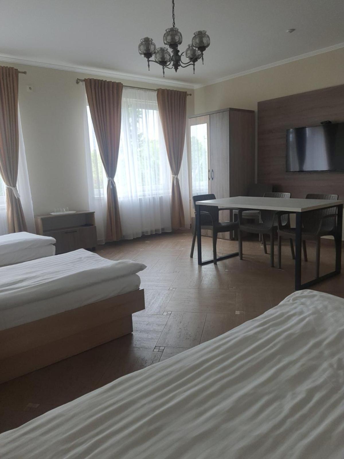Tulipan Hotel Aquapark Vyshkove Εξωτερικό φωτογραφία