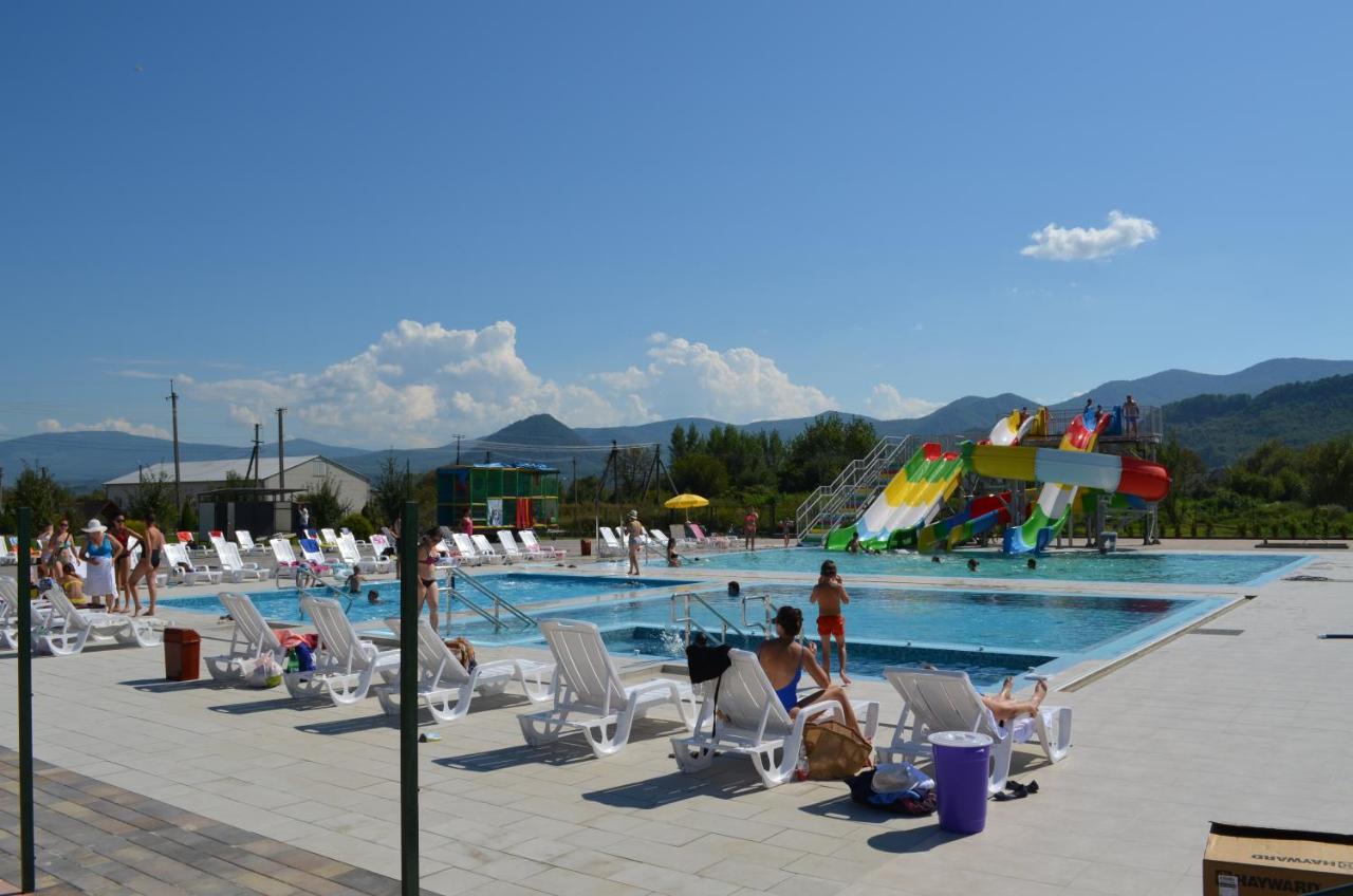Tulipan Hotel Aquapark Vyshkove Εξωτερικό φωτογραφία